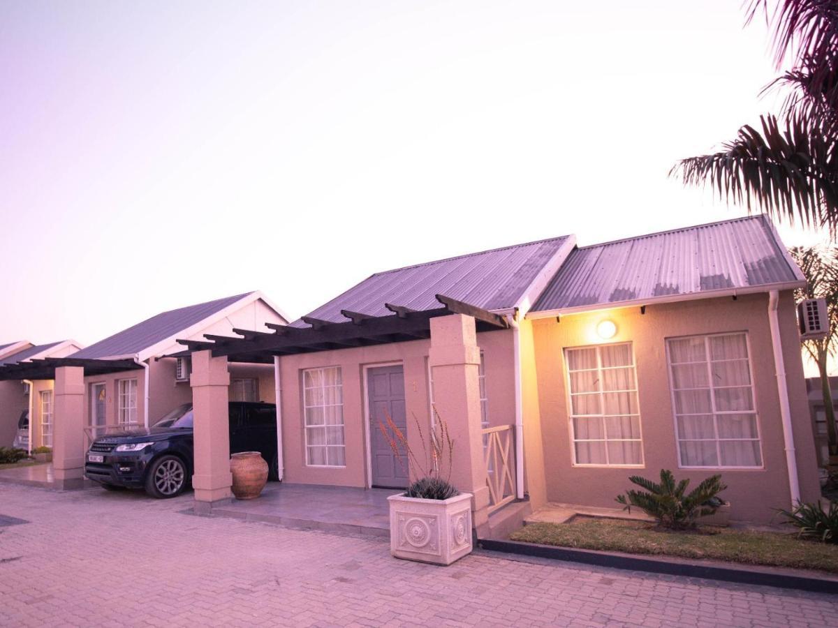 Masingitana Hotel Acornhoek ภายนอก รูปภาพ
